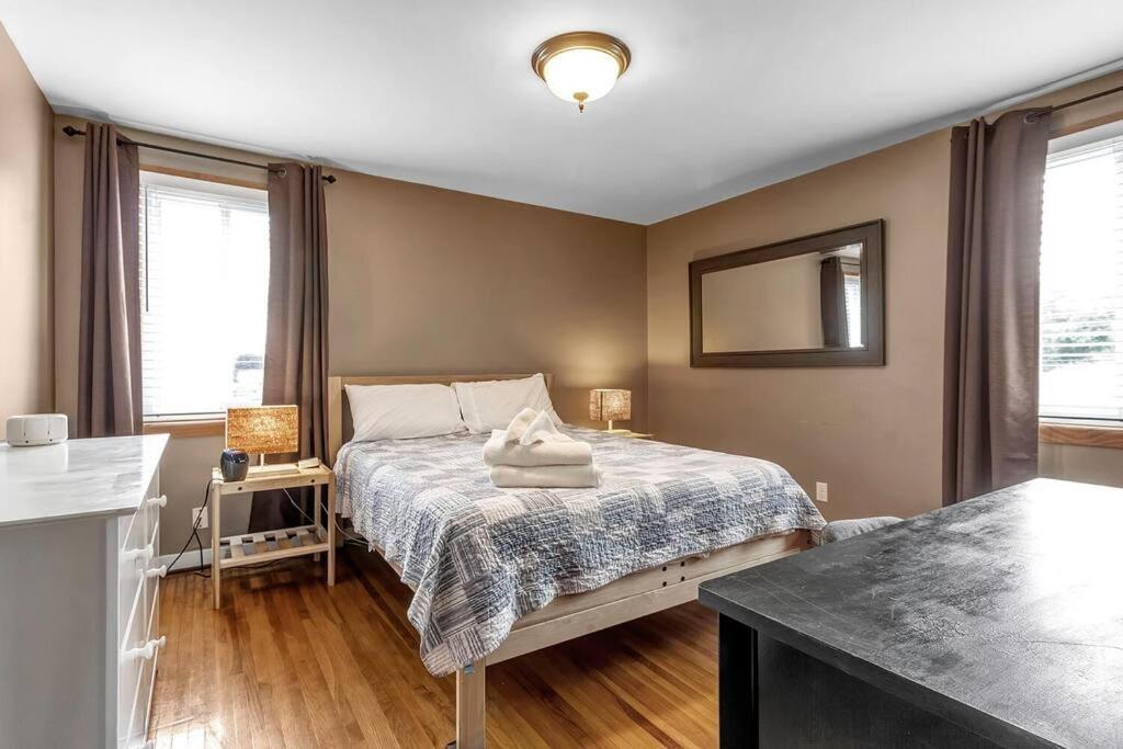 Gorgeous 2 Queen Bedroom Apartment In North Buffalo With 70 Inch Tv Eksteriør bilde